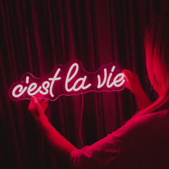 Neon Sign cestlavie